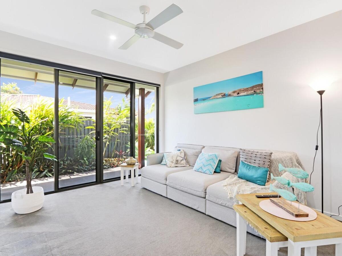 Waterfront Home Bordering Mooloolaba Buddina Kültér fotó