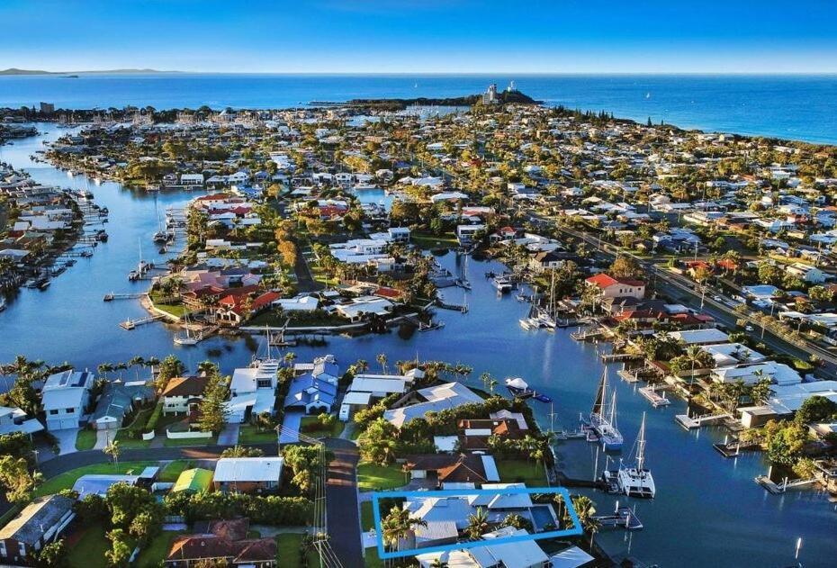 Waterfront Home Bordering Mooloolaba Buddina Kültér fotó